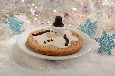 Melted Snowman Sugar Cookie