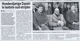Oud-strijder en vuurkruiser Daniël Logie 1896-1997, als honderdjarige gevierd. Onbekend krantenartikel.