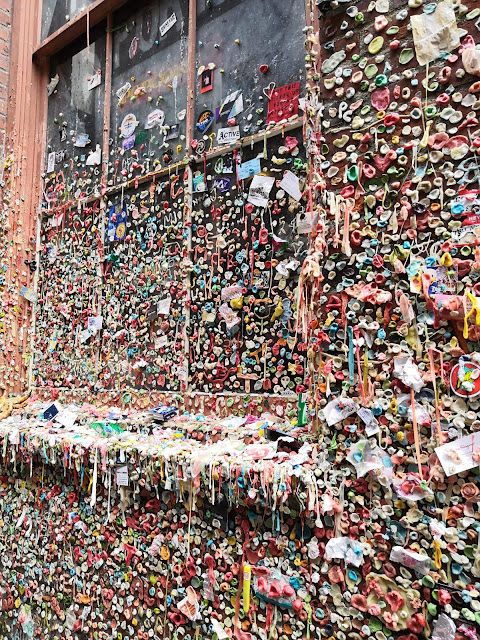 gum wall muro cicche seattle