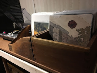 wood box joint vinyl case box live edge knot tung oil