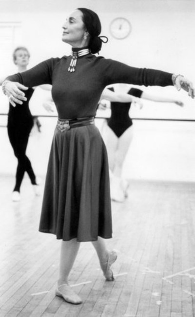 Moscelyne Larkin teaching students at Tulsa Ballet School in the 1980's