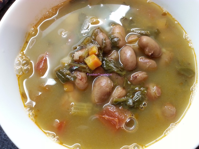 Zuppa di fagioli e spinaci