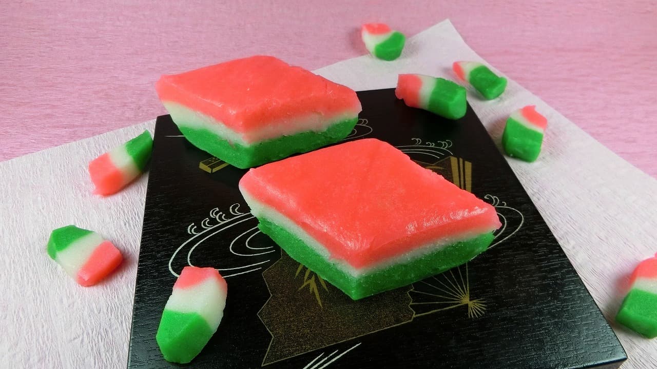 簡単 ひな祭りの彩りお菓子の定番 3色菱餅 ひしもち の作り方 銀木食堂のごはん日記