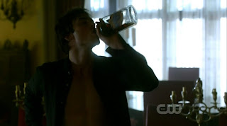 Ian Somerhalder Shirtless on Vampire Diaries s1e06