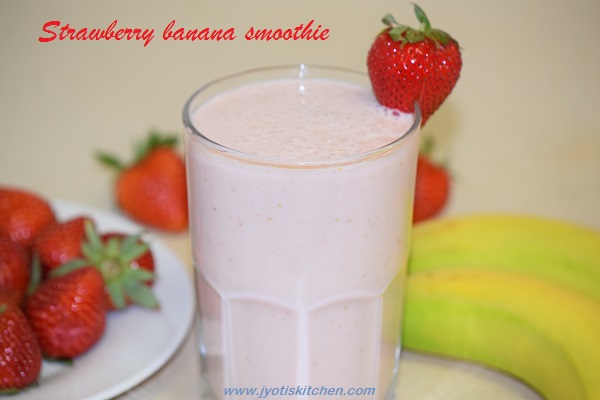 Strawberry banana smoothie recipe with step by step photo