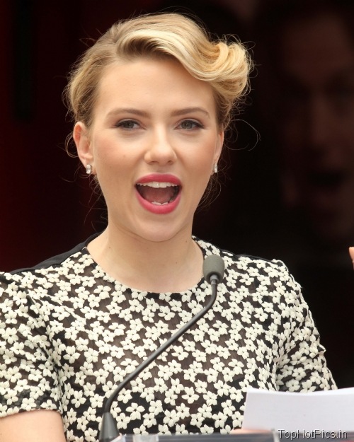 Scarlett Johansson Hot Short Hair Pics 5