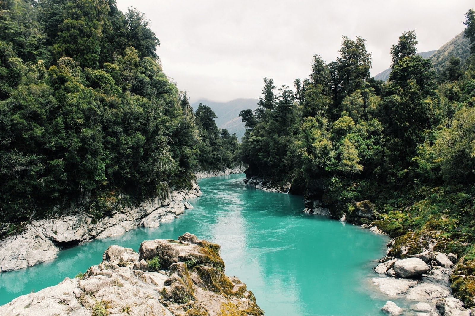 10 Gambar Pemandangan Sungai Indah Mempesona Gambar Indah