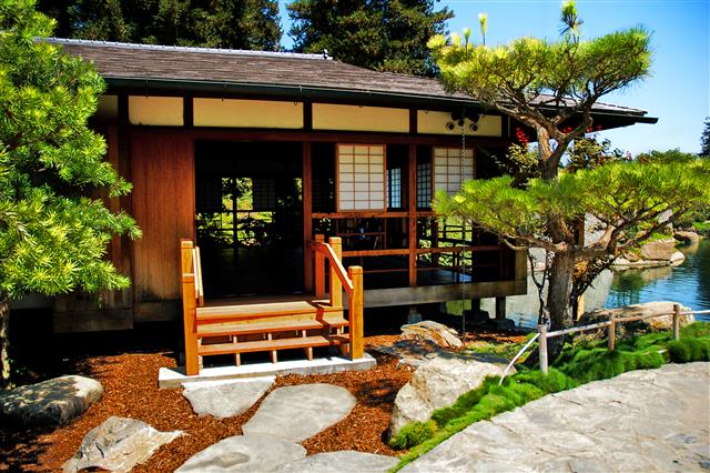  Japanese  porch