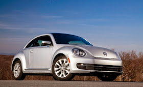2014 Volkswagen Beetle TDI front 3/4 view