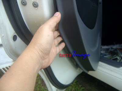 tacra s diy garage Door Trim Removal Viva  Wira 