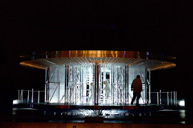 Elysium - Den Norske Opera.  Directed by David Pountney. Set and costume design by Leslie Travers - photo Erik Berg