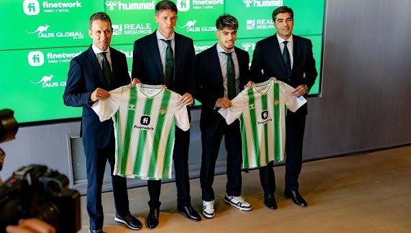 Betis, presentados dos fichajes
