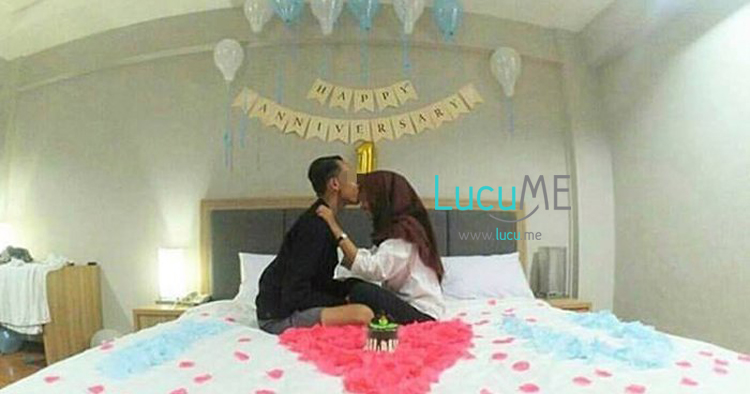 Pasangan SMA Ini Unggah Foto 'Anniversary di Kamar' Bikin 