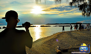 sunset di pulau bulat saat open trip pulau harapan