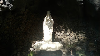 Gua Maria Taroanggro