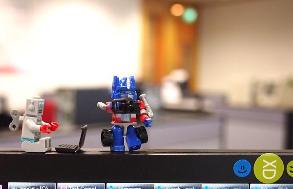 Do you mind?! - Mister Clockwork Robot to Kreon Optimus Prime