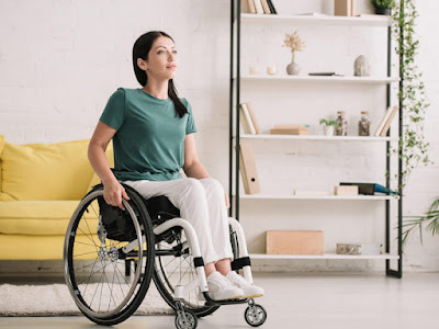 Neįgaliojo vežimėlis ar vaikštynė - kas geriau?