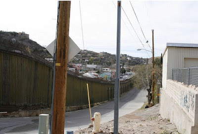 United States-Mexico Border Seen On www.coolpicturegallery.us