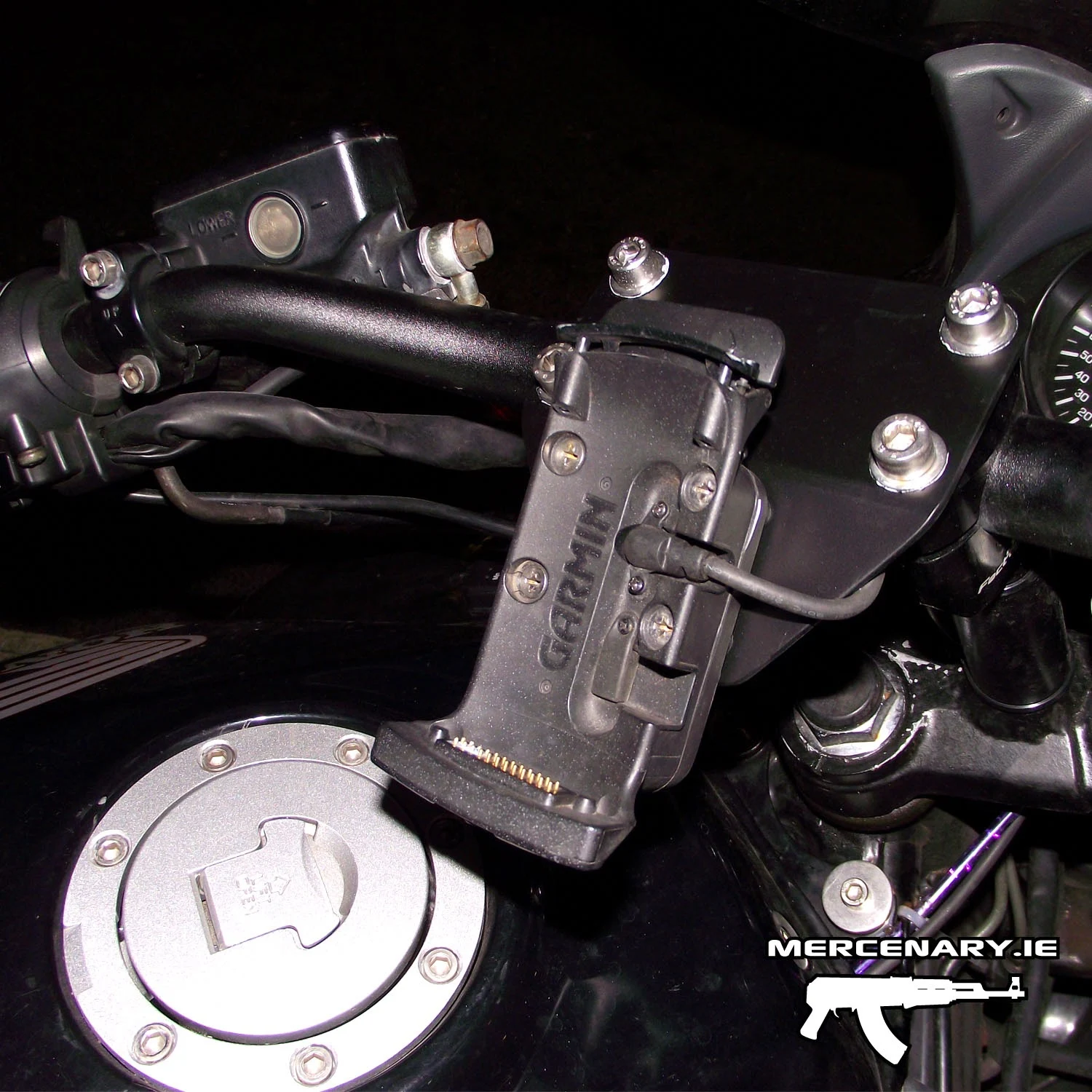 CBR1000F - GPS Bracket