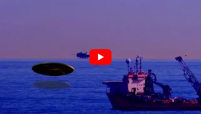 UFOs enormes emergem do mar no Golfo do México