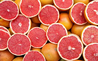 The Health-Giving Properties of Grapefruit: More Than Just Vitamin C