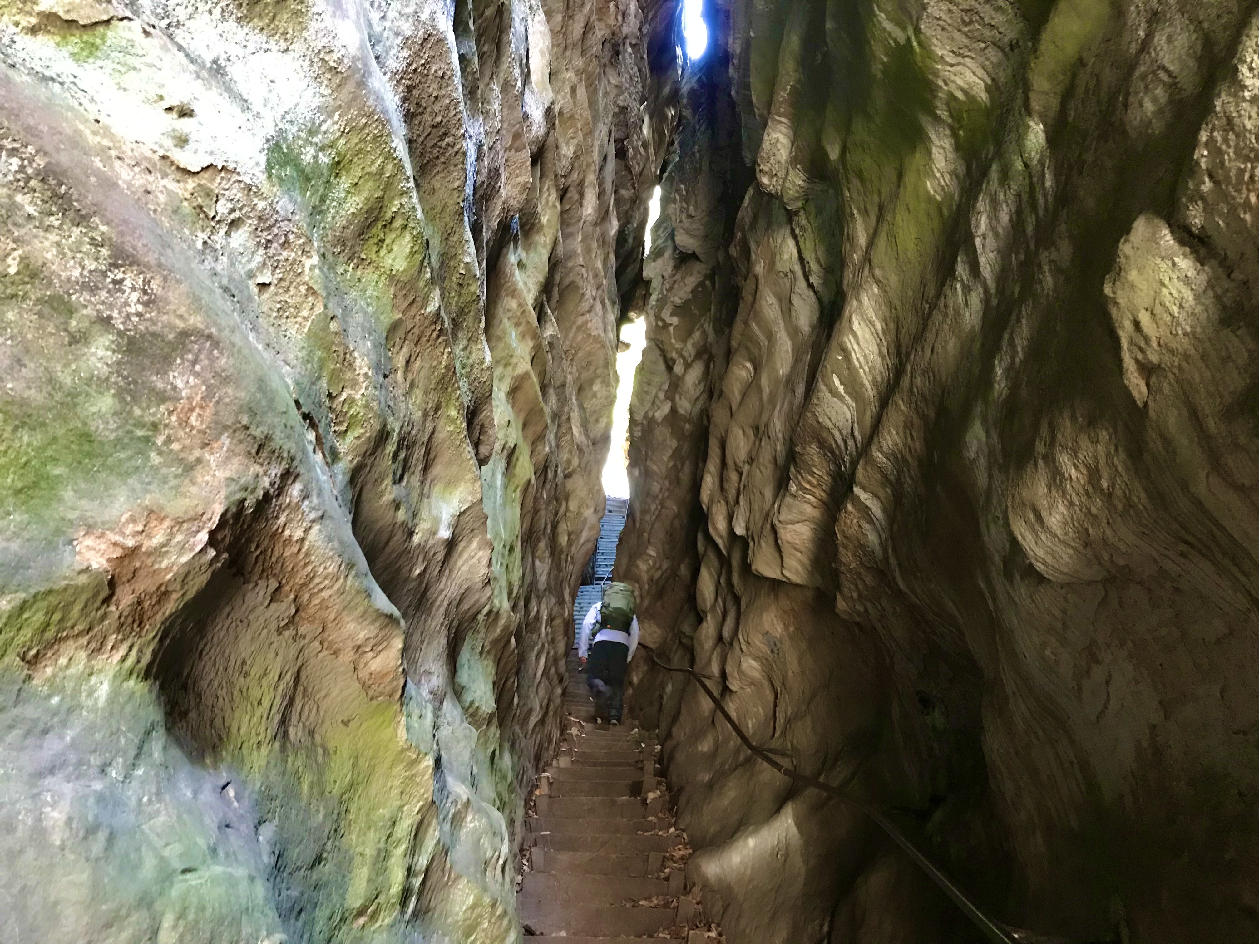 MULLERTHAL TRAIL, ECHTERNACH, BERDORF,  LUXEMBURGO