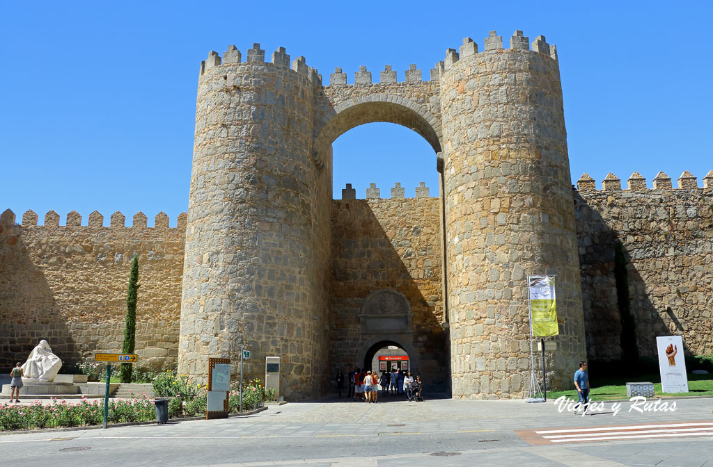 Puerta del Alcázar de Ávila