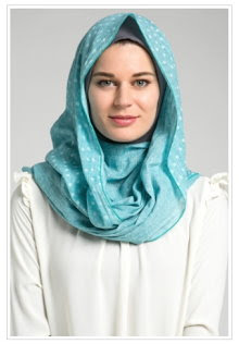 Contoh Desain Hijab Modern Untuk Kuliah Terpopuler