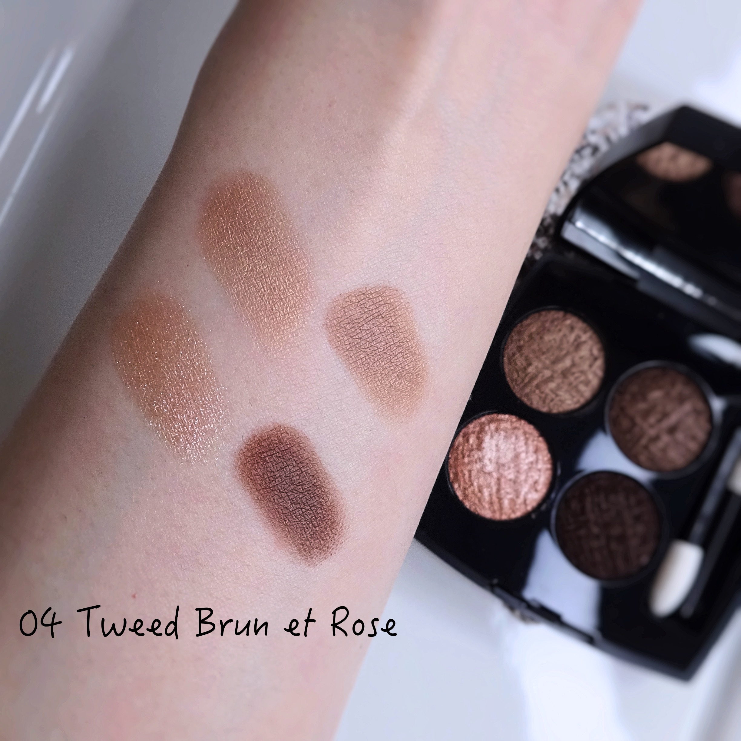 CHANEL Les 4 Ombres Tweed Brun et Rose