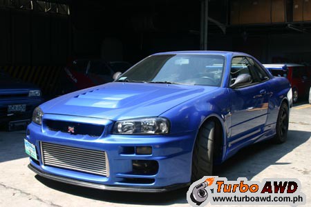 skyline r34 GTR