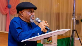 Ngigie: Gwamnatin Tarayya Zata Sanar Da Karin Albashi Nan Bada Dadewa ba. Ngigie: Gwamnatin Tarayya Zata Sanar Da Karin Albashi Nan Bada Dadewa ba.