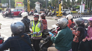 Ops Zebra 2016, Polisi Sosialisasikan Keselamatan Berlalu Lintas di Jalan Sudirman Yogyakarta