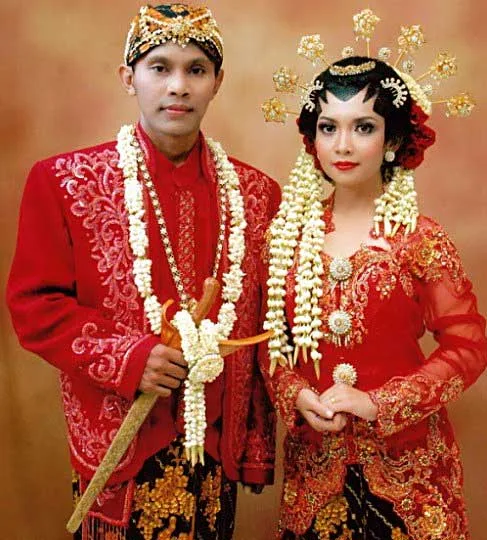 Gambar Pakaian Adat Pengantin Jawa Barat