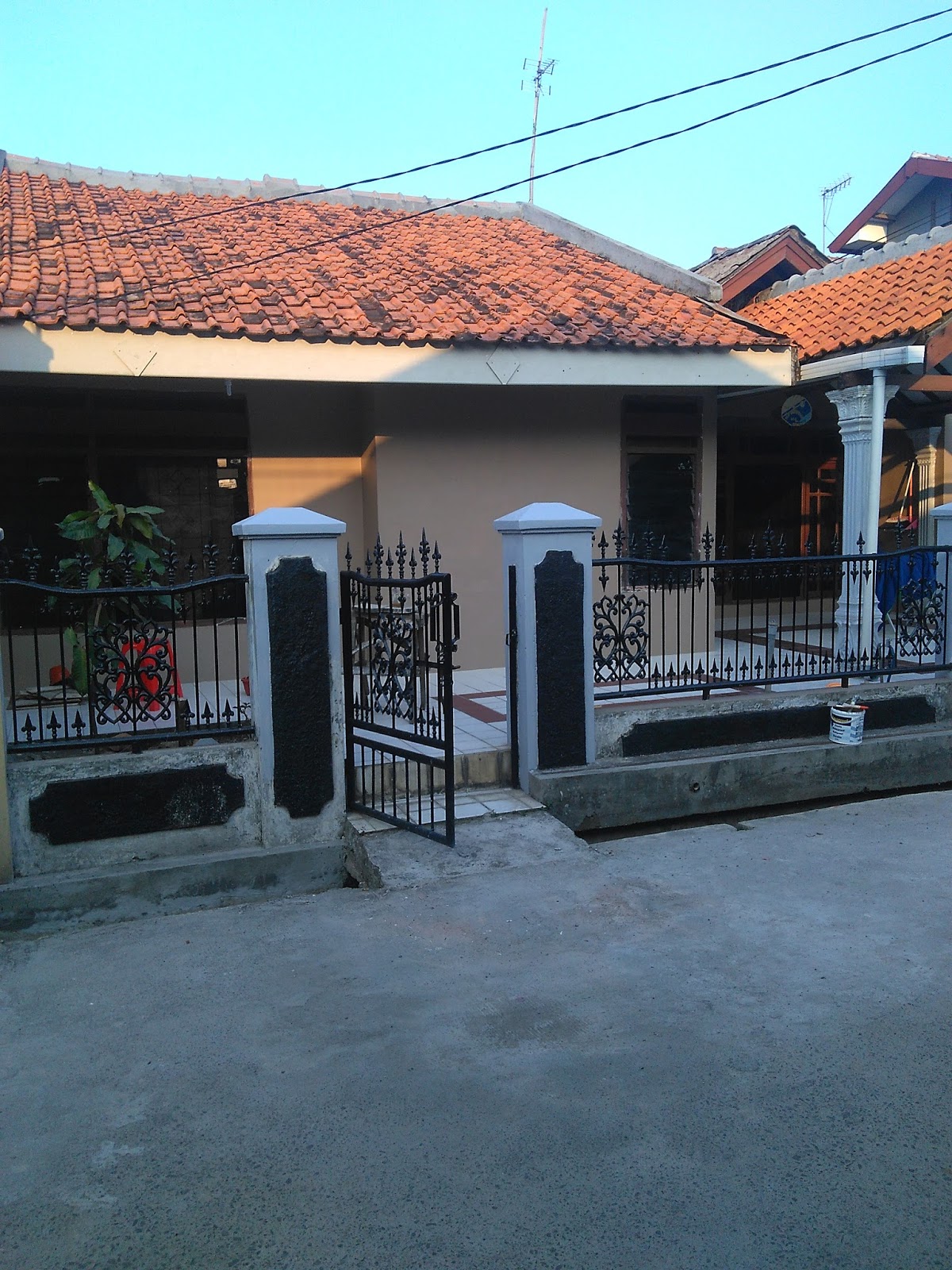 JUAL BELI PROPERTY (RUMAH,TANAH, APARTEMEN, PABRIK, DI 