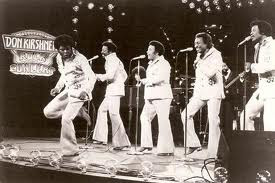 Vintage Moment - The Spinners LIVE