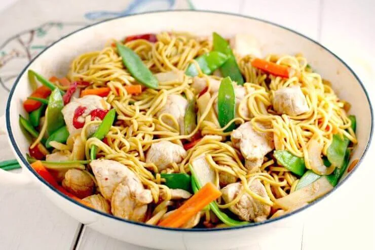 Easy Chicken Noodle Stir Fry