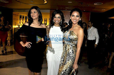 Sushmita Sen, Queenie Dhody, Lara Dutta image