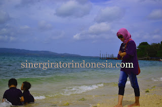 paket tour pantai tanjung lesung dari sukabumi