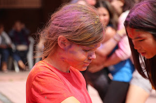 Fiestas hindú de colores en el Día de Rontegi