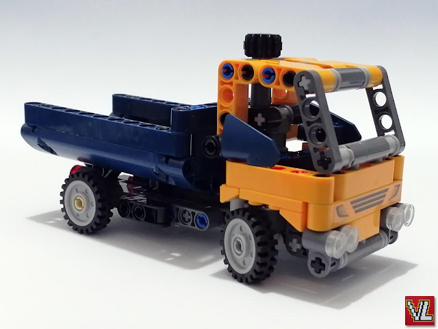 Set LEGO®Technic 42147 camião basculante
