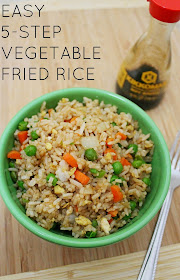 super easy 5 step veggie fried rice- must pin this to make it later!