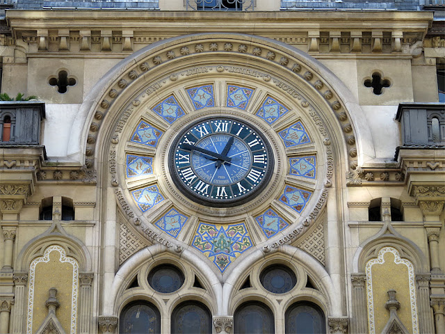 La grande horloge, the big clock, rue Réaumur, Paris