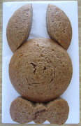 Celebrate Easter: Funny Bunny Cake