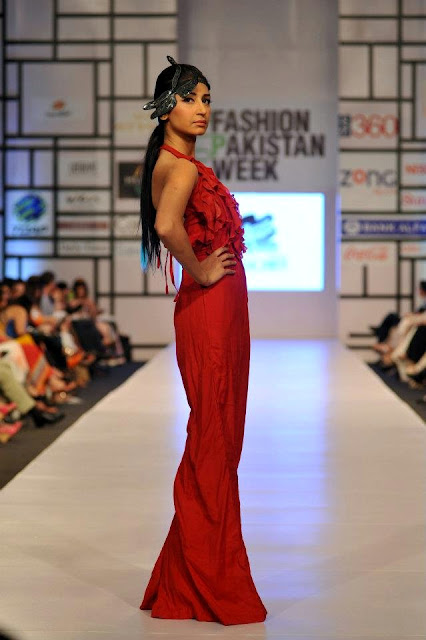  FASHION PAKISTAN WEEK 2012 RAMP