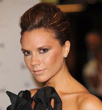  hairdo in jet black are few more latest Victoria Beckham Hairstyles 