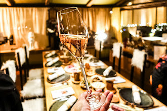 Nos Adresses : Chalet Park Hyatt Paris-Vendôme, soirée raclette de luxe à l'invitation de la Maison de Champagne Billecart-Salmon