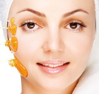 Remove Blackheads With Honey