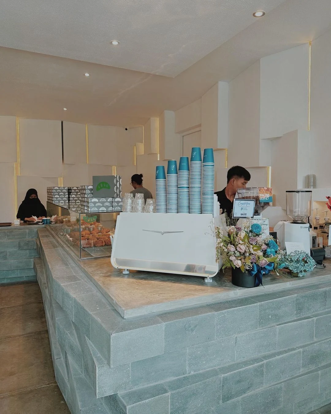 Coffee Shop Terbaru di Surabaya Yang Hits