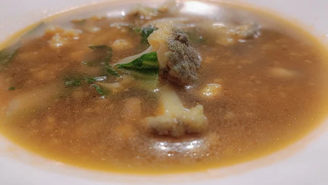 Minestrone di cavolfiore violetto e bietola