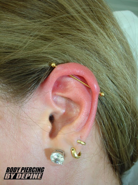 industrial piercing dourado